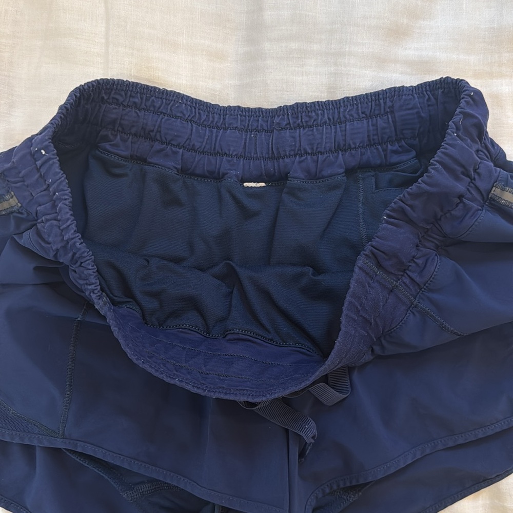OLD lululemon shorts 2.5 Inch - Picture 2 of 5